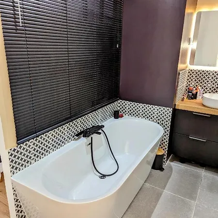 Apartment Cosy Spacieux Balcon - Ourcq 19 *
